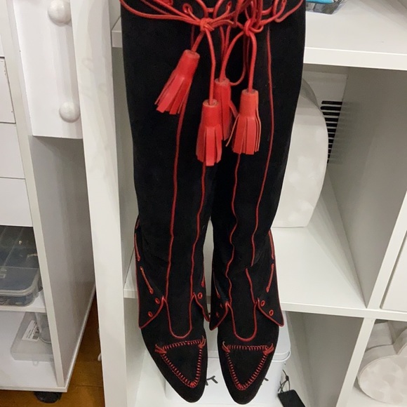 Manolo Blahnik boots - Picture 10 of 11